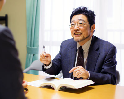 弁護士　武田貴志